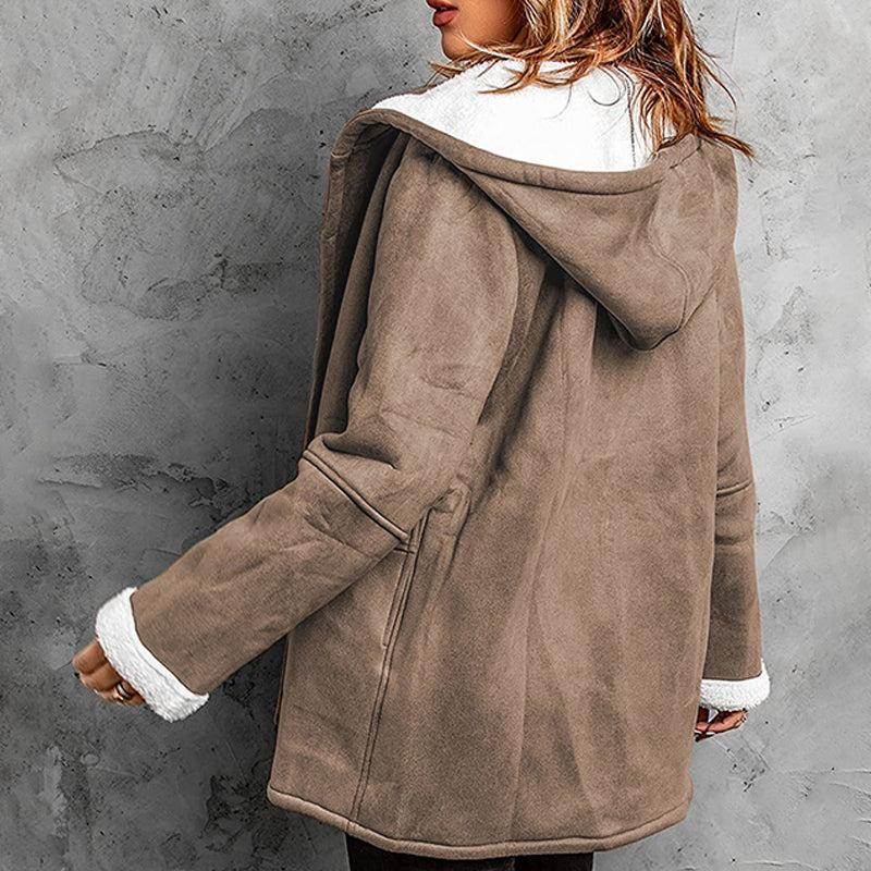 Cappotto donna con cappuccio effetto suede e interno morbido