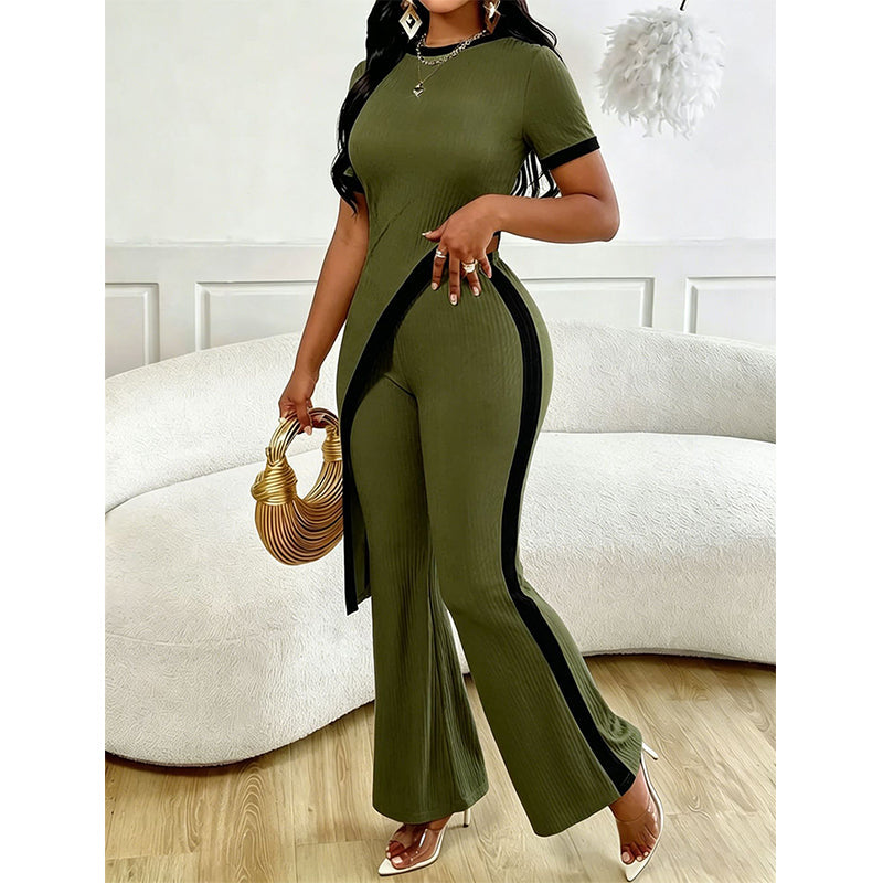 Completo da donna elegante con pantaloni a zampa