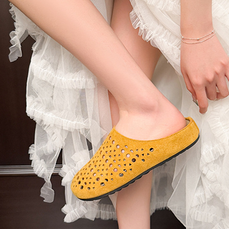 Ciabatte donna traforate in suede artificiale slip-on