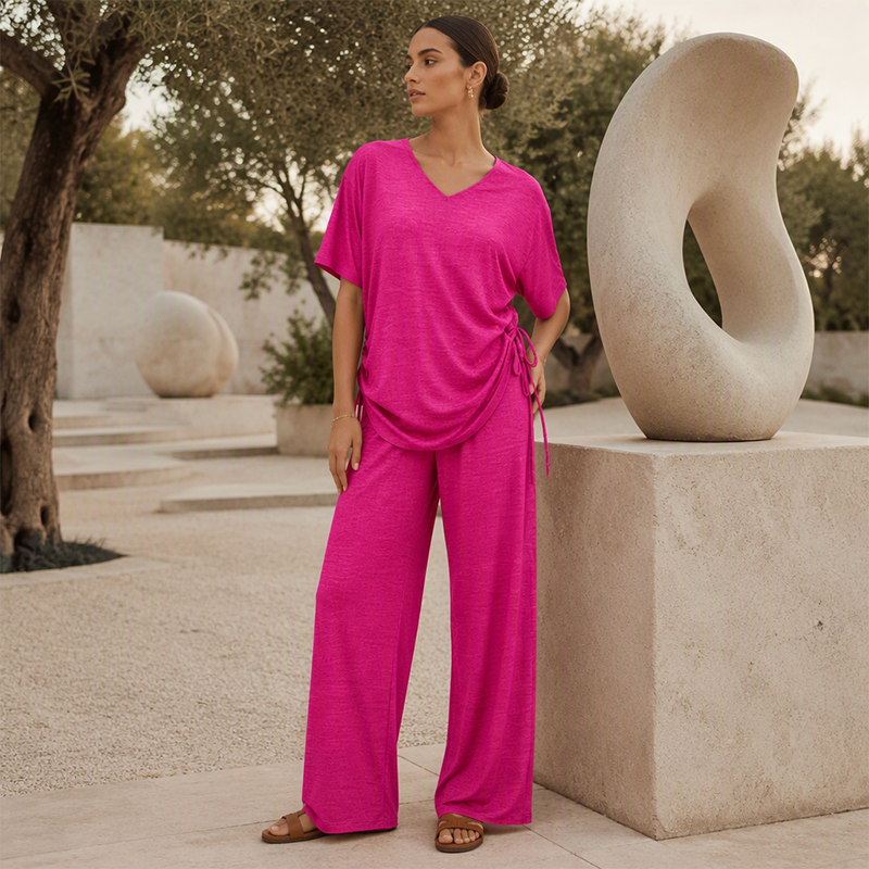 Completo donna fluido con top regolabile e pantaloni larghi