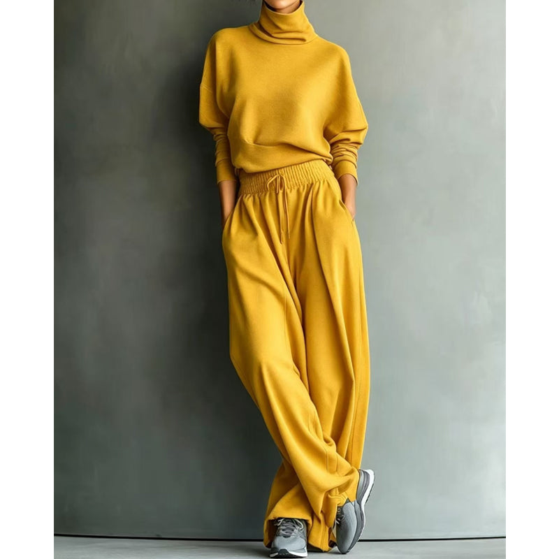 Completo donna due pezzi con collo alto e pantaloni larghi