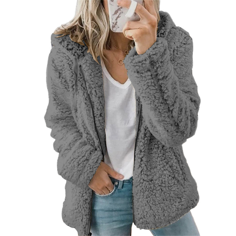 Giacca donna in pile effetto peluche con cappuccio e zip