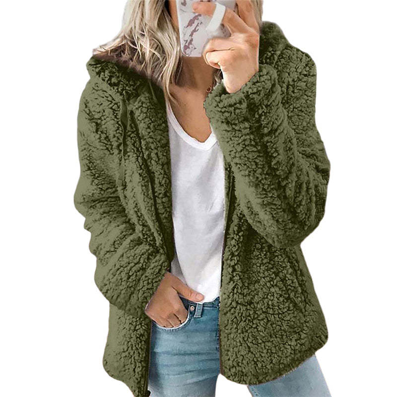 Giacca donna in pile effetto peluche con cappuccio e zip