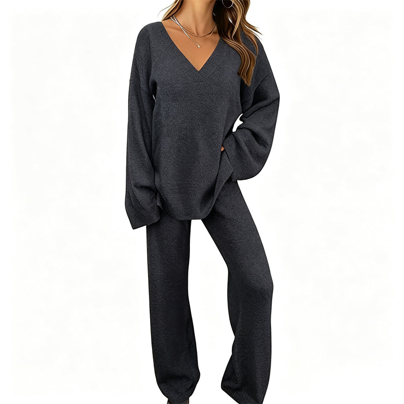 Completo donna in maglia con pullover a V e pantaloni larghi