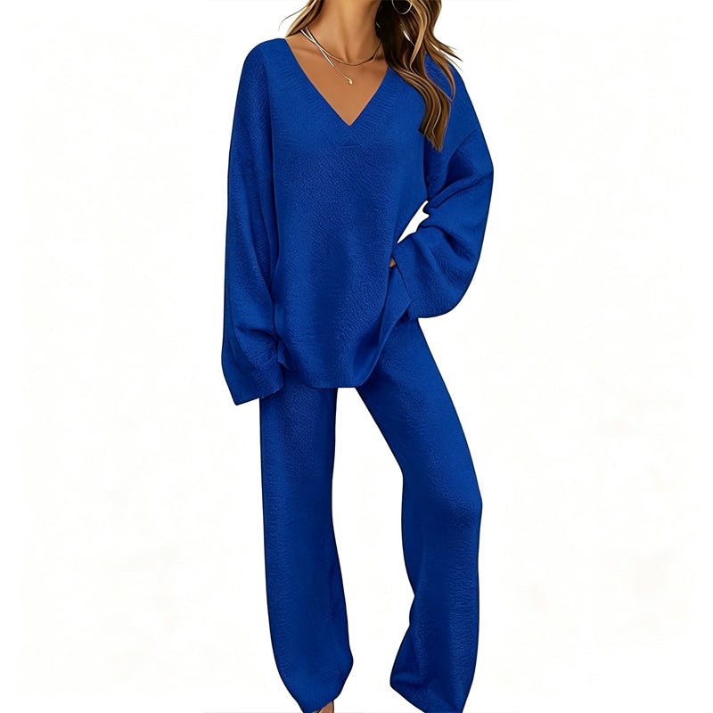 Completo donna in maglia con pullover a V e pantaloni larghi