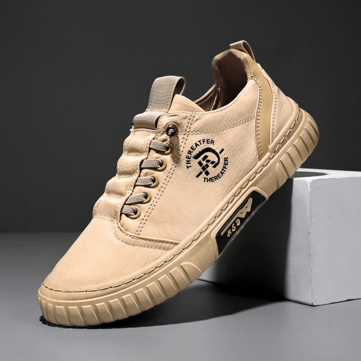 Sneakers uomo casual leggere con suola spessa